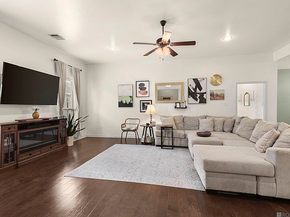 5th image of 8588 Arabella Ave