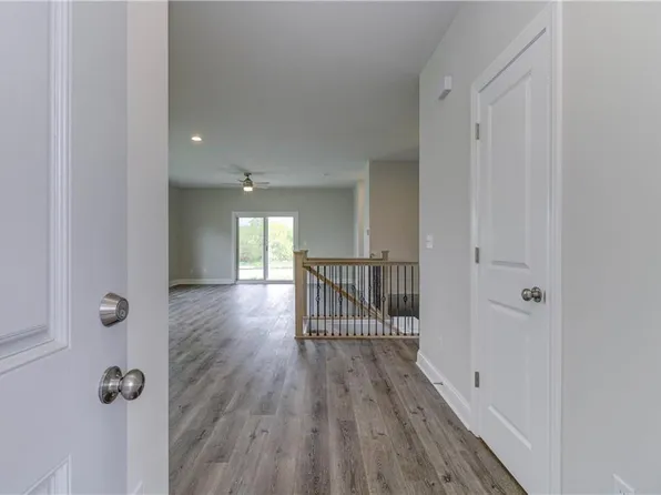 16450 Blair St, Gardner, KS 66030