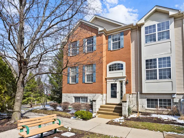 4188 Milford Ln, Aurora, IL 60504