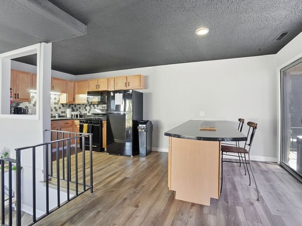 700 Candlelite Ct #730