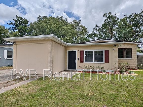 2nd image of 1243 Denaud St