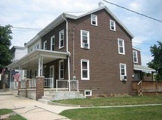 24 E William St, Schuylkill Haven, PA 17972