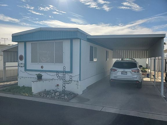 2nd image of 1079 S Avenue B Lot 27