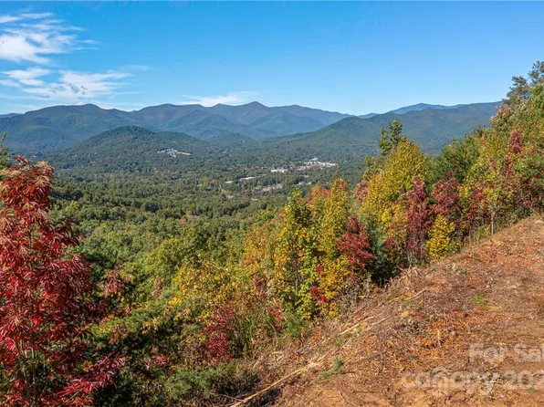 118 Settings Blvd #211, Black Mountain, NC 28711