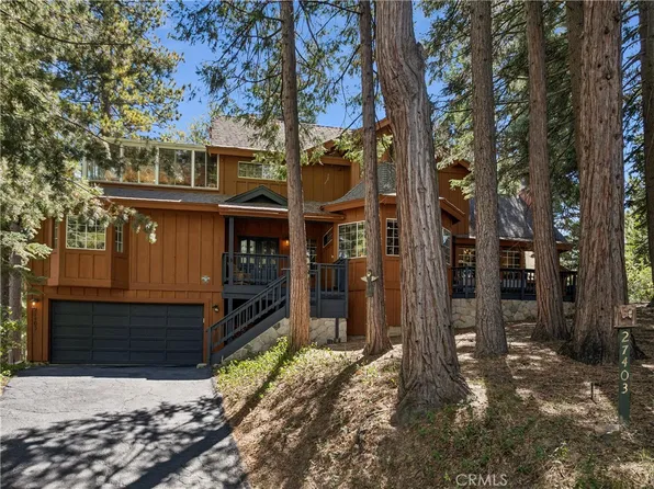 27403 Pinewood Dr, Lake Arrowhead, CA 92352
