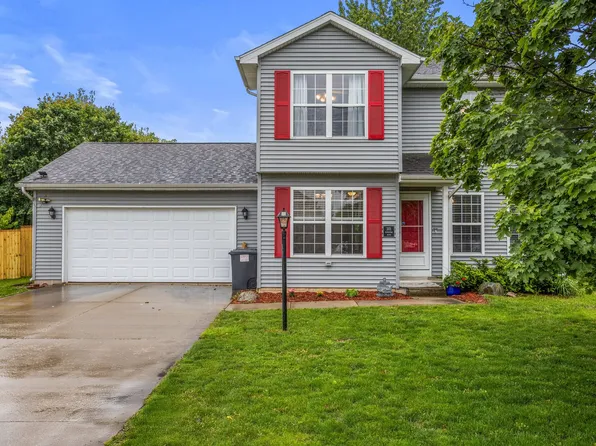 301 Windstone Dr, Tolono, IL 61880