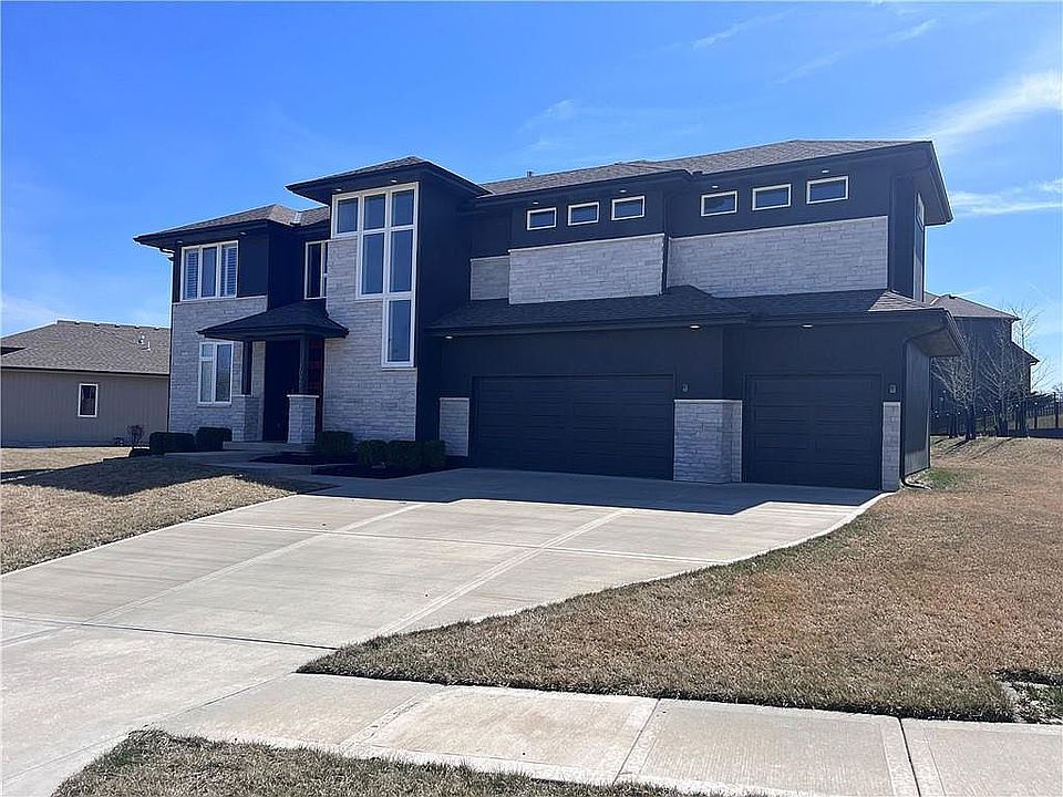 1st image of 7029 N Anita Ave