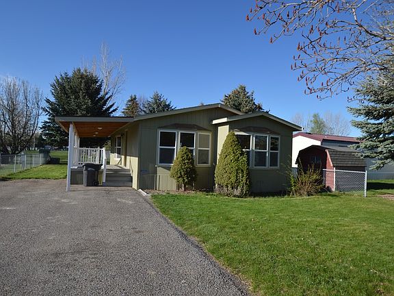 2nd image of 2098 Twin Pines Ln