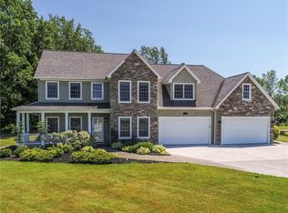 111 Blue Aspen Way, Rochester, NY 14612