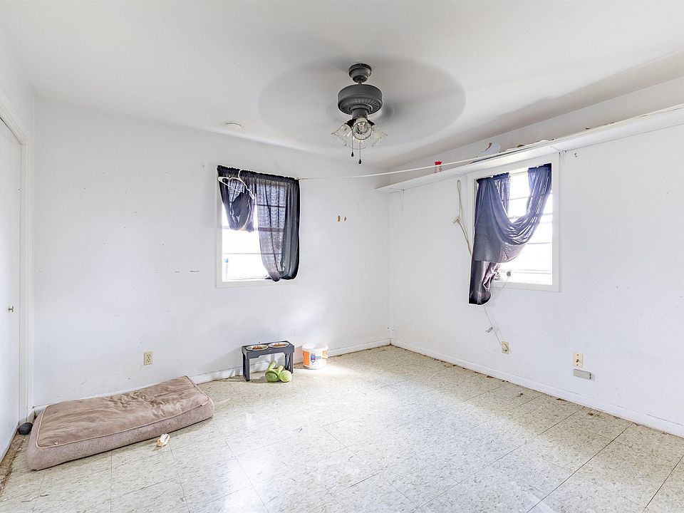 1320 Tiger Dr, Thibodaux, LA 70301 MLS 2023017106 Zillow