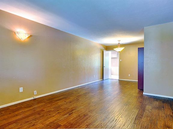 5th image of 8912 Sirocka Dr