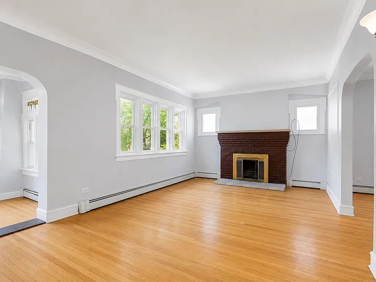 4911 N Bernard St — Photo 1