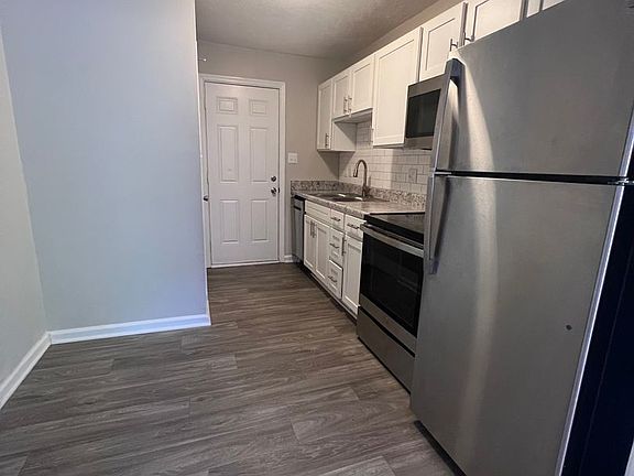 5th image of 7569 Faraday Pl #7571-B