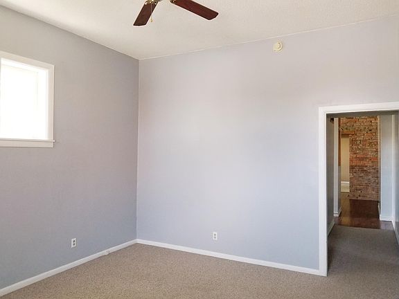 5th image of 631 Oak St