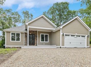 45321 Fairway Dr, New Buffalo, MI 49117