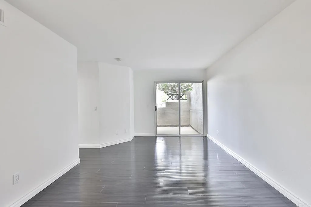 750 Brookstone Rd — Photo 4