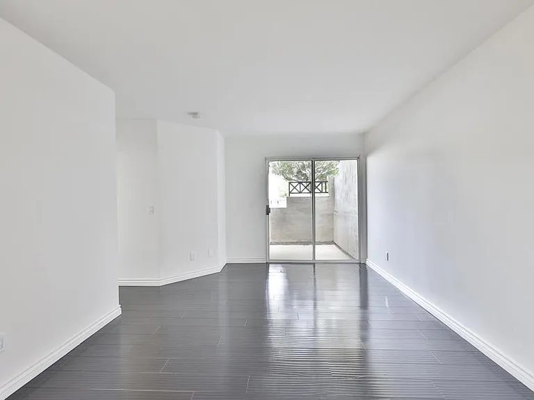 750 Brookstone Rd #101 — Photo 4