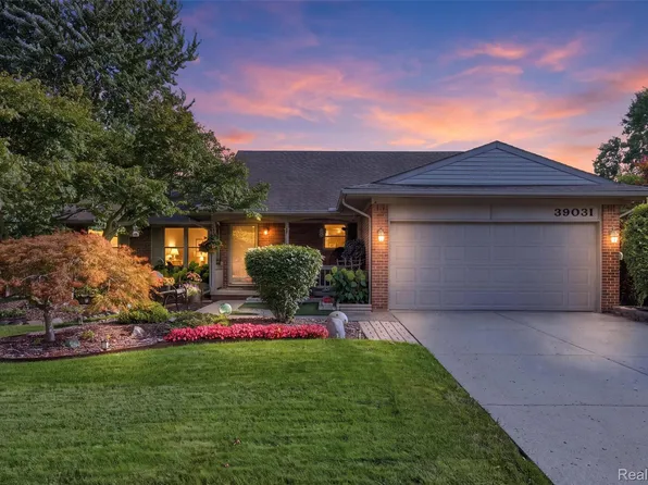 39031 Meeting House Ln, Livonia, MI 48154