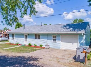 12269 Spring Ln, Manito, IL 61546