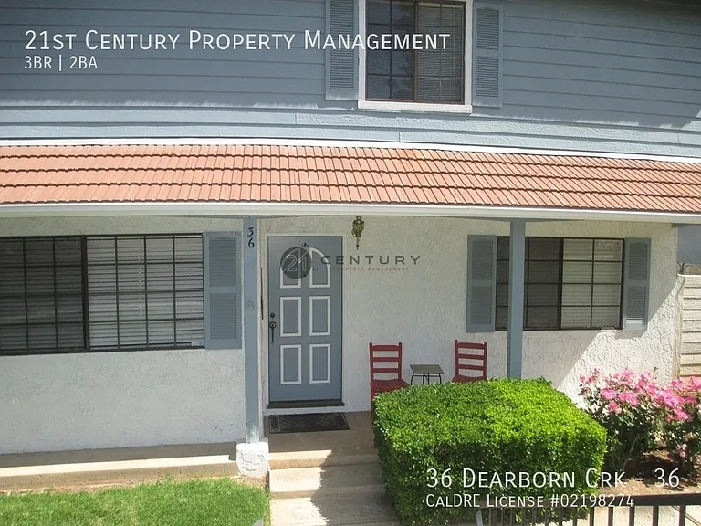36 Dearborn Cir #36 — Photo 1