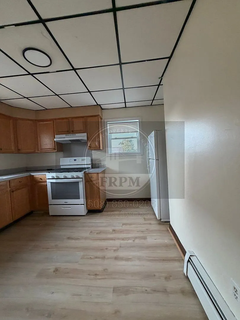 1 bed, 1.0 bath, $1,450 — Photo 2