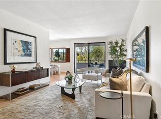 13331 Moorpark St APT 223, Sherman Oaks, CA 91423