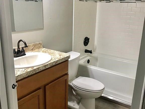 2nd image of 1651 Mentor Ave APT 3302
