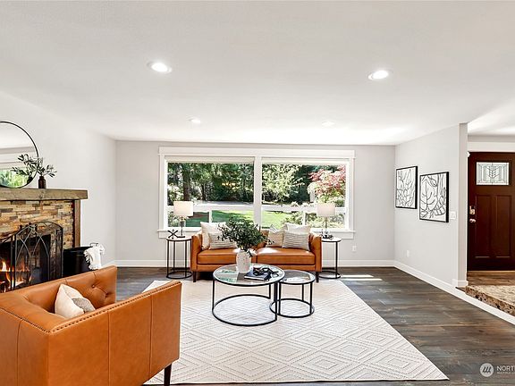5th image of 3715 108th Street NW