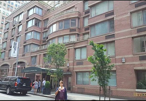 3rd image of 350 W 50th St APT 35A
