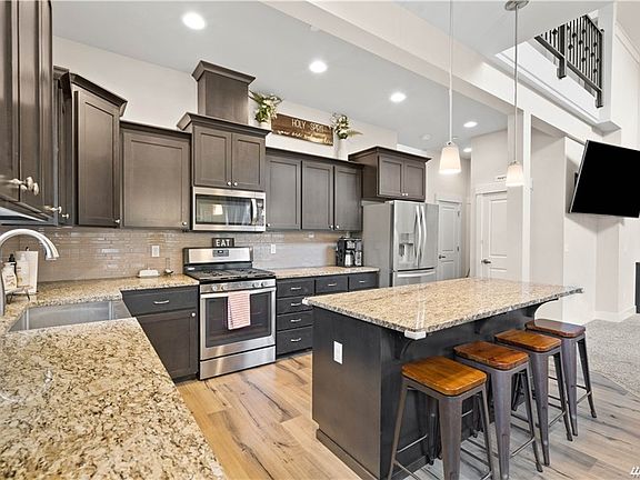 5th image of 10202 185th Ave E