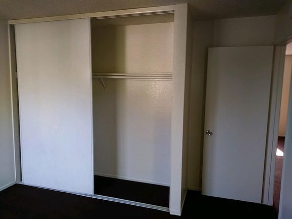 4th image of 301 S Birch St APT 15