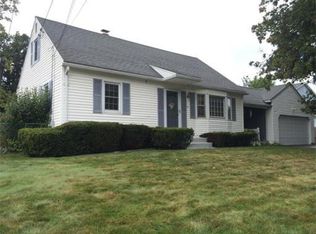 25 Orange St, West Springfield, MA 01089