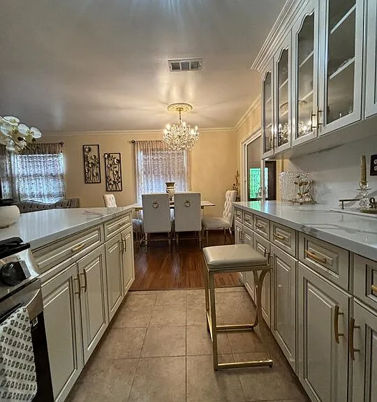 6550 Van Noord Ave — Photo 11