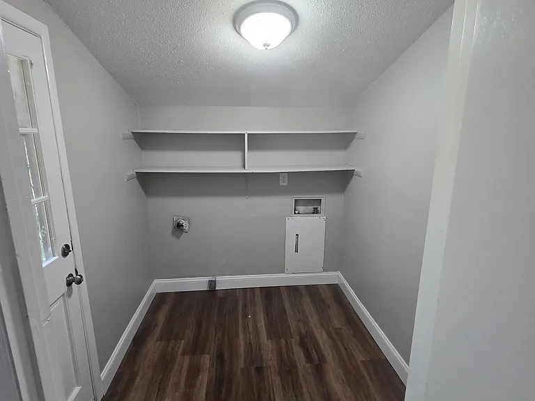 807A Forest Dale Ln #A — Photo 12