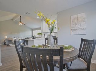 2539 Colonial Ridge Dr, Friendswood, TX 77546