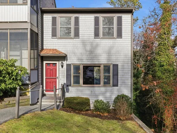 14 Harold Street #6F, Harwich Port, MA 02646
