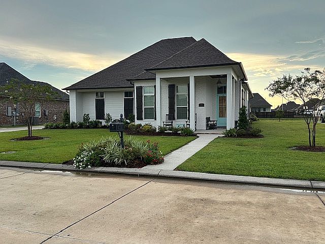 1st image of 441 Rosella Dr