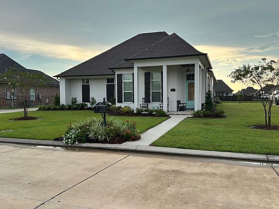441 Rosella Dr - Property Image