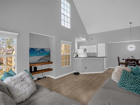 4th image of 6324 Raleigh St APT 712