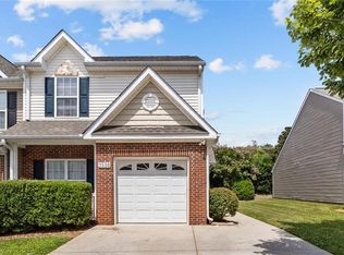 3530 Parkhill Crossing Dr, High Point, NC 27265