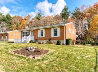 2821 Beaver Brook Rd, Salem, VA 24153