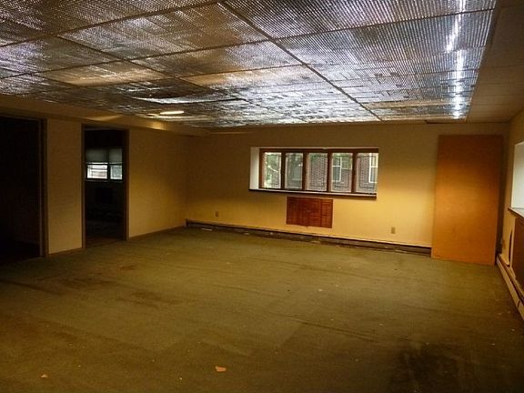 3rd image of 12606 18th Ave