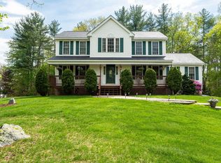 5 Preserve Dr, Londonderry, NH 03053