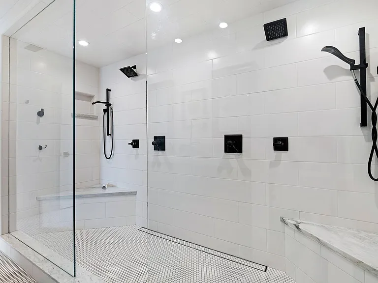 1337 Plaza Pacifica — Photo 20