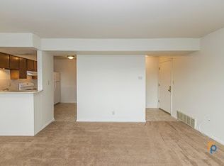 4206 NE Davidson Rd APT 157, Kansas City, MO 64116