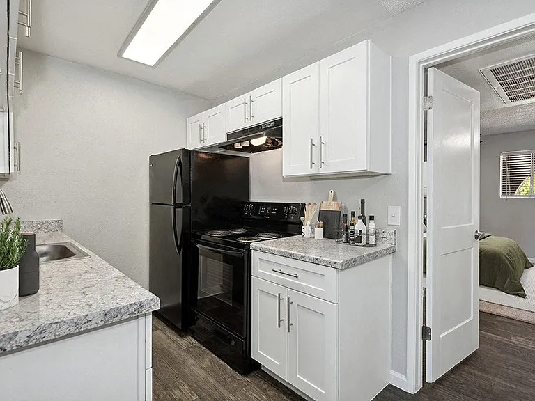 Stillwater Apartments — Photo 11