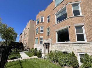 6325 N Richmond St, Chicago, IL 60659