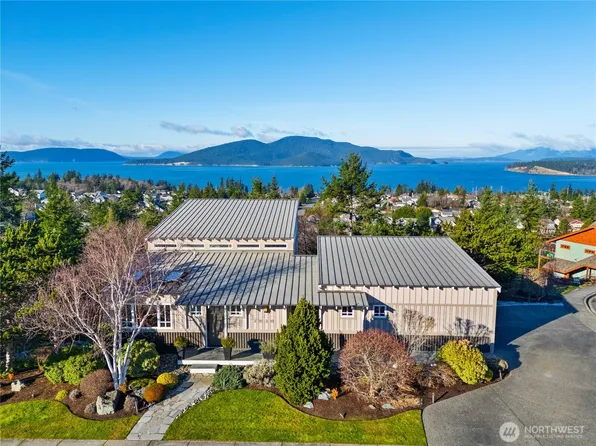2020 Kansas Avenue, Anacortes, WA 98221