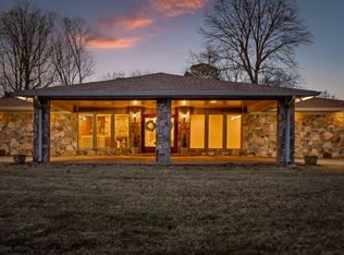 2819 Kell Rd, Signal Mountain, TN 37377