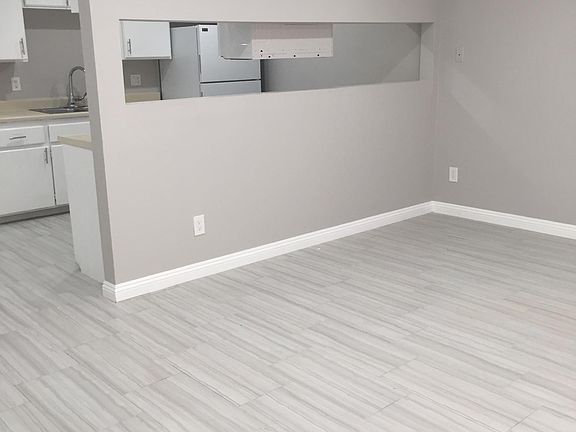 4th image of 5112 Oakland St APT 216